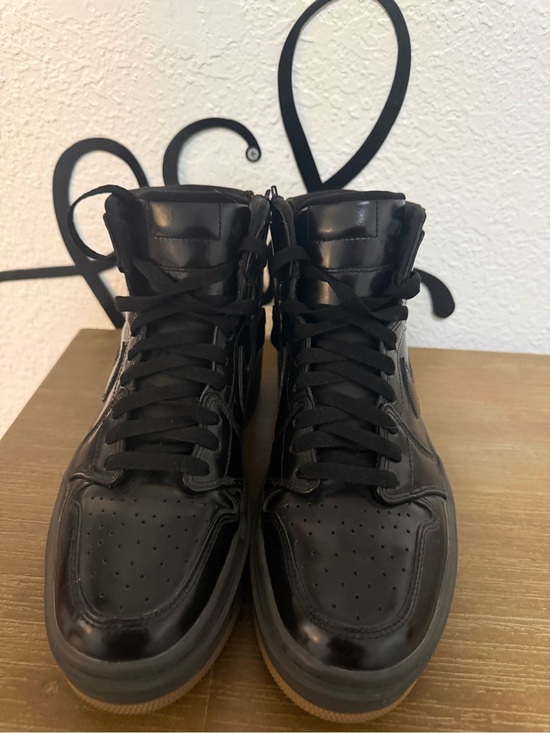 Jordan Shoes - Jordan 1 Retro Black Women’s Black High-Top Sneakers